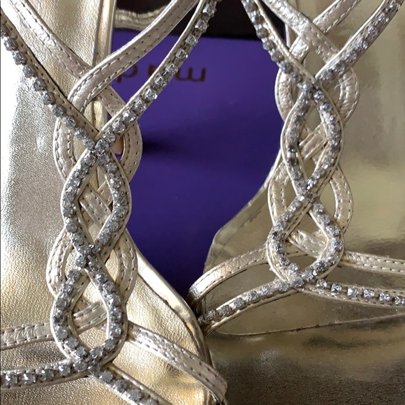 Heels - Picture 2 of 5